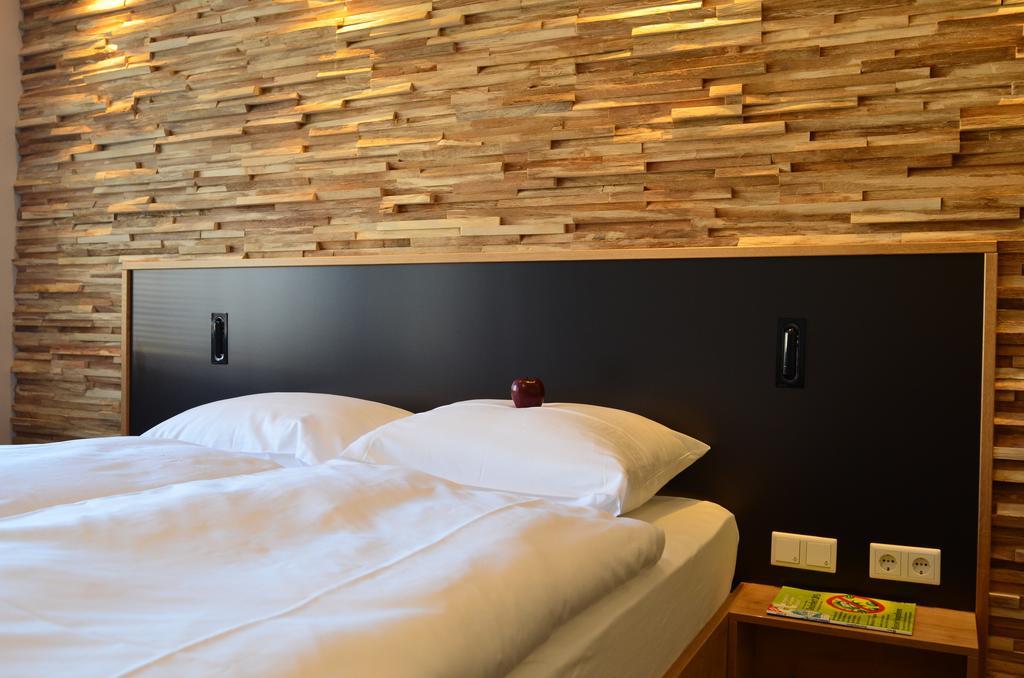 Hotel Five Нюрнберг Номер фото